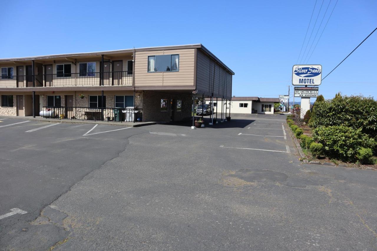 Silver Sands Motel Флоренс Экстерьер фото