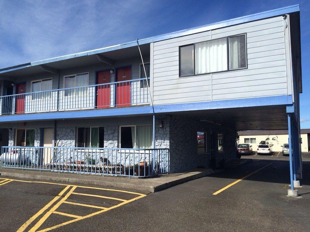 Silver Sands Motel Флоренс Экстерьер фото